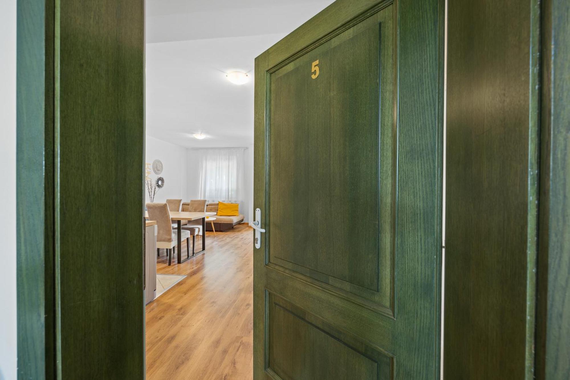 Neea Apartments Медулин Номер фото